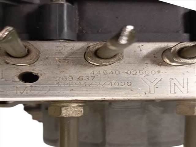 Foto 2ª: Abs Toyota Auris 1.4 D-4D NDE180_ NDE180R) (2012)