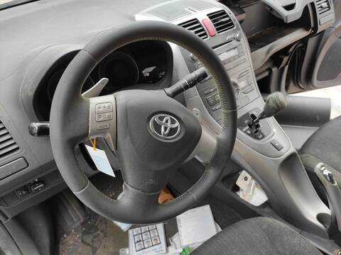 Volante Toyota Auris 1ND