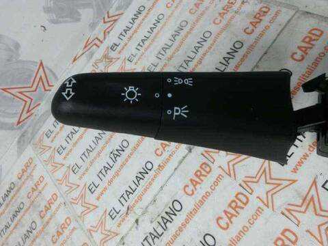 Foto 2ª: Mando Luces Mercedes Vito 79CV 58KW CAJA CERRADA