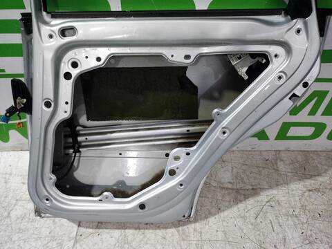 Foto 2ª: Puerta Trasera Derecha Seat Ibiza 1.9 SDI 64CV [ASY] (2001)