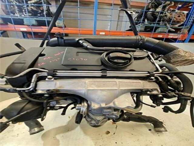 Foto 3ª: Motor Completo Volkswagen Golf 2.0 SPORTLINE [2.0 LTR. - 103 KW TDI] [BKD]