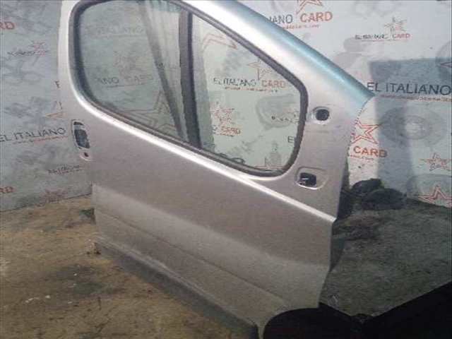Foto 2ª: Puerta Delantera Derecha Nissan Primastar 101CV 74KW