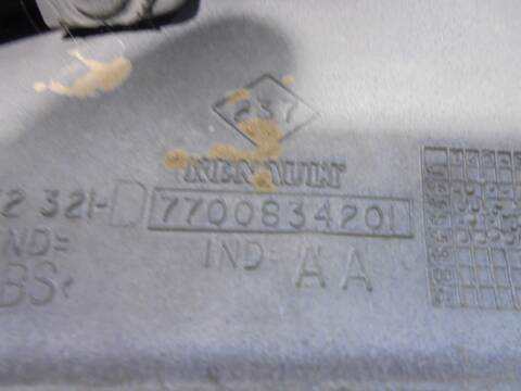 Foto 3ª: Rejilla Delantera Renault Megane BERLINA 75CV 55KW I FASE 2 BERLINA BA0) (1999)