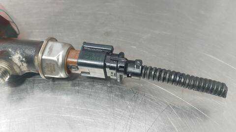 Foto 3ª: Rampa Inyectora Peugeot 308 ACTIVE 99CV 73KW [BH02 BHYB] (2016)