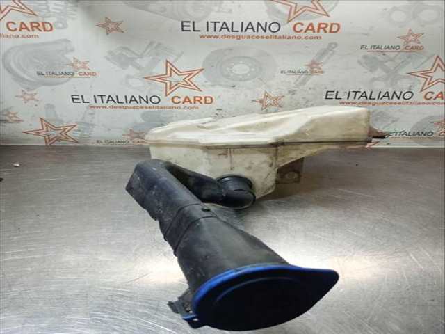 Foto 2ª: Deposito Limpiaparabrisas Land Rover Range V6 TD AUTOBIOGRAPHY 245CV 180KW [30DDTX] (2011)