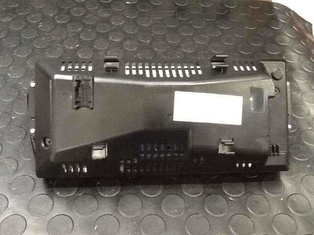 Foto 2ª: Cuadro de Instrumentos Bmw Serie 3 316 320D BERLINA 0CV [1995 CC (2.0 LTR) 163CV/120KW (204D4)] (2005)