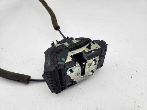 Cerradura Puerta Trasera Izquierda Nissan Qashqai ACENTA 116CV 85KW