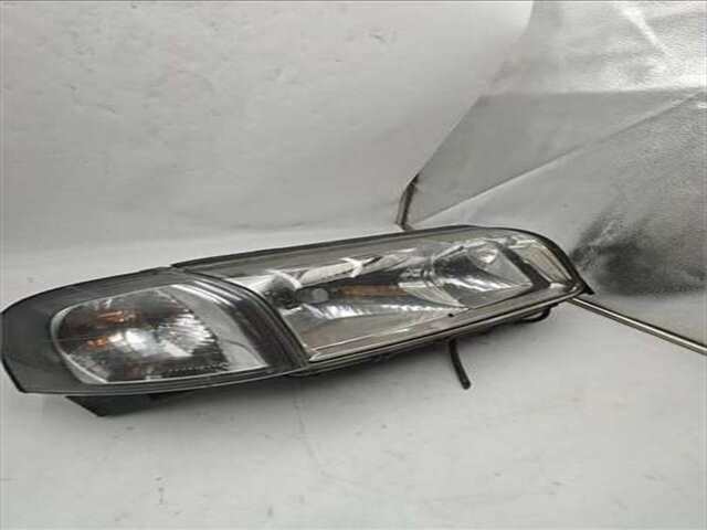 Foto 2ª: Faro Derecho Volvo S80 2.5 D [2.5 LTR. - 103 KW TURBODIESEL] [D5252T]