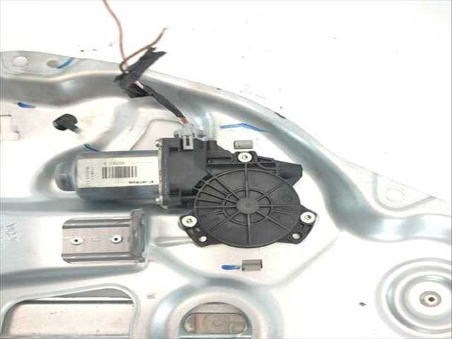 Foto 2ª: Elevalunas Manual Trasero Derecho Hyundai ix35 1.7 CRDI (2009)