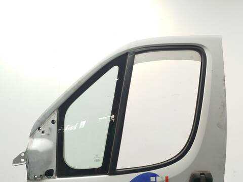 Foto 2ª: Puerta Delantera Izquierda Fiat Ducato 130 MULTIJET 2 3 D 131CV 96KW FURGONETA [F1AE3481D] (2015)