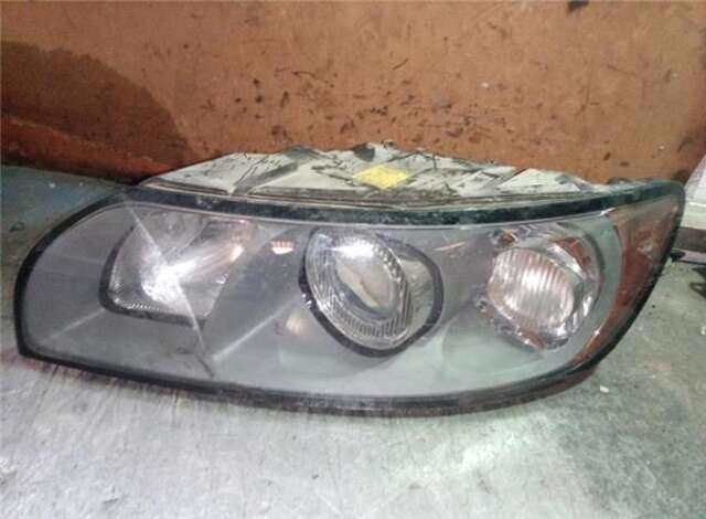 Foto 2ª: Faro Izquierdo Volvo V50 1.8 F KINETIC [1.8 LTR. - 92 KW FLEXIFUEL CAT] [B4184S11]