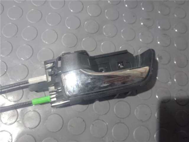 Foto 3ª: Cerradura Puerta Trasera Izquierda Toyota Prius HÍBRIDO BASIS [HÍBRIDO 57 KW ( 1.5 LTR. - 57 CAT)] [1NZ-FXE]