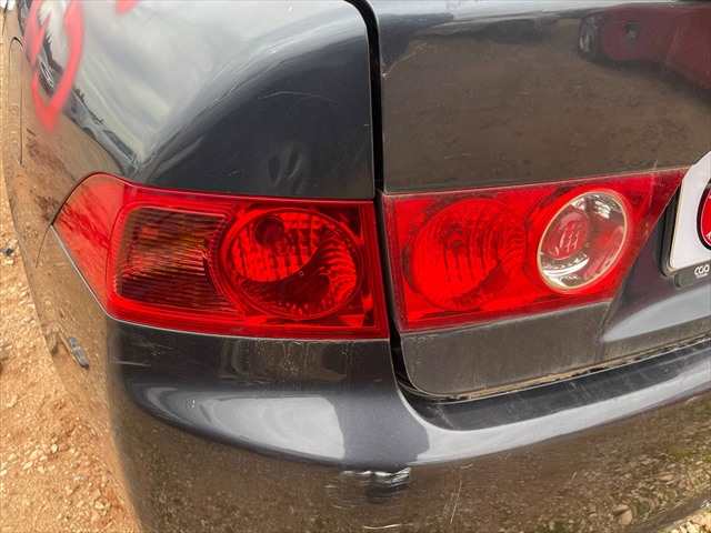 Foto 3ª: Piloto Trasero Izquierdo Honda Accord 2.0 G 155cv [K20AG] (2003)