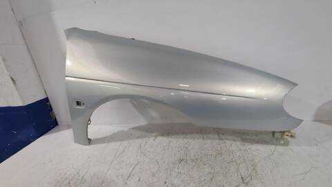 Aleta Delantera Derecha Renault Megane 1.6 16V LA00 LA04 LA0B LA11 LA16 LA19 LA1J LA1K ... 107CV