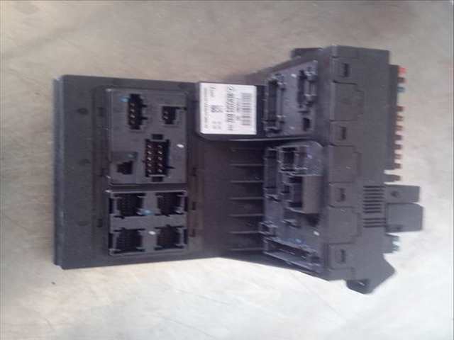 Caja Reles Fusibles Mercedes Clase E 180 E 320 4-MATIC 211.082) BERLINA 224CV 165KW