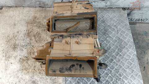 Foto 3ª: Calefacción Renault Trafic 6 - PLAZAS ACRISTALADO PARCIAL COMBI CORTO 90CV 66KW [M9R780] (2010)