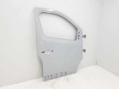 Foto 3ª: Puerta Delantera Derecha Renault Trafic L2H1 29T 100CV 74KW [R9M452] (2014)