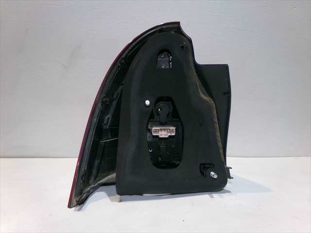 Foto 3ª: Piloto Trasero Derecho Citroen C5 2.0 G 2004-2008 [RFJ] (2007)