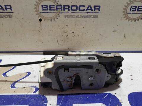 Foto 3ª: Cerradura Puerta Trasera Derecha Seat Ibiza 1.0 TSI 95CV [DLAC] (2015)