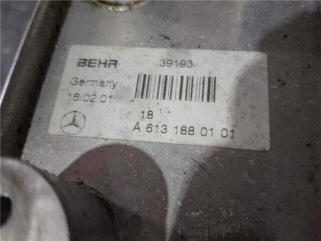 Foto 3ª: Radiador Aceite Mercedes Clase E 180 3.2 320 CDI (210.026) [3.2 LTR. - 145 KW CDI CAT] [OM 613.961]