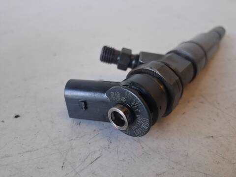 Foto 2ª: Inyectores Bmw Serie 3 315 320D 2.0 16V DIESEL CAT 150CV (2003)