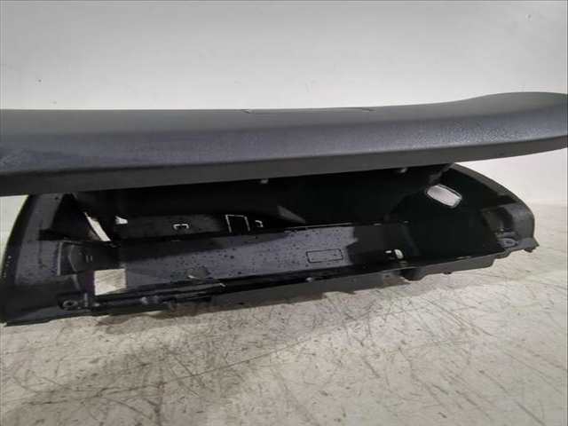 Foto 3ª: Guantera Mercedes Clase B 150 B 180 CDI - D 246.212) 109CV [OM 607.951 (K9K)] (2011)