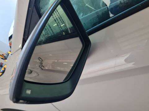 Foto 4ª: Retrovisor Izquierdo Seat Arona 1.0 TSI STYLE [DKLA] (2019)