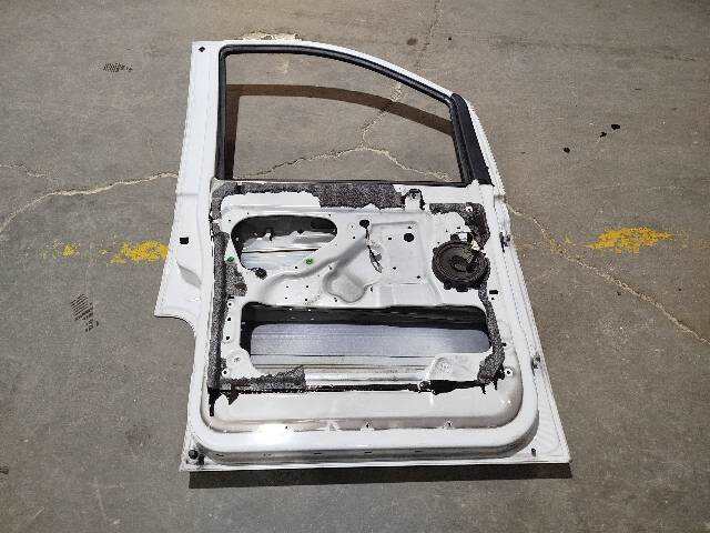 Foto 4ª: Puerta Delantera Izquierda Mercedes Vito 2.2 D CDI W639 [646980] (2010)