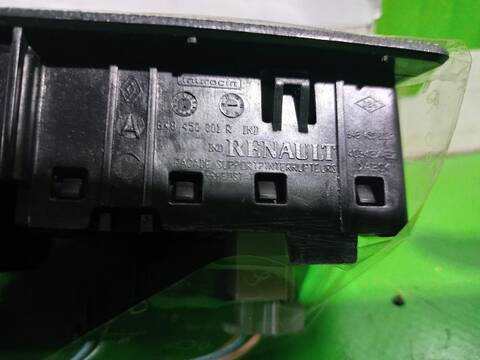 Foto 2ª: Mando Luces Renault Scenic XMOD BOSE 132CV [H5F 404  H5F 408] (2009)