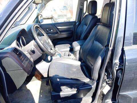 Asientos Traseros Mitsubishi Montero 3.2 DI-D V88W V98W) 170CV 125KW