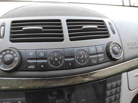 Mando Climatizador Mercedes Clase E 180 M112949 BERLINA