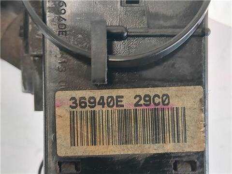 Foto 3ª: Mando Multifuncion Nissan Terrano 2.7 TDI 4WD 125CV 92KW [TD27TI] (2000)