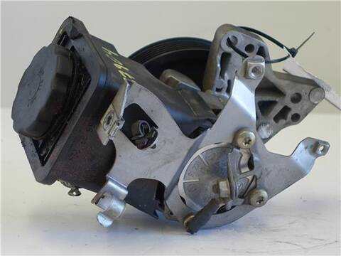 Foto 2ª: Bomba Servodireccion Bmw Serie 3 315 2.0 320D BERLINA 150CV 110KW [M47 D20 (20 4 D4)] (2004)