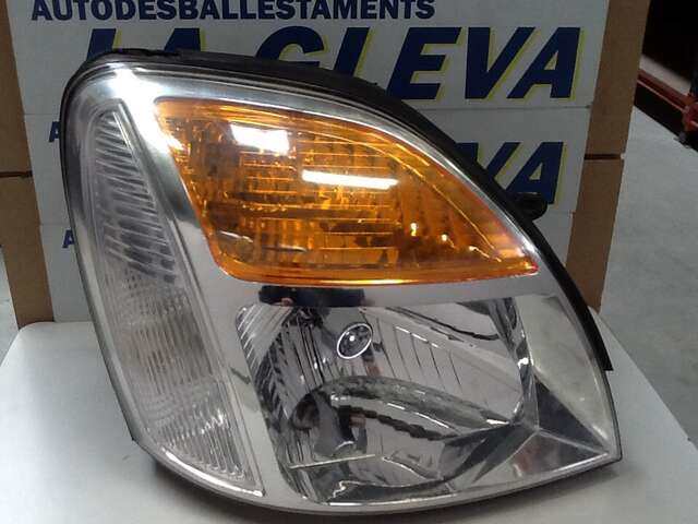 Faro Derecho Hyundai H1 2.5 D 0CV