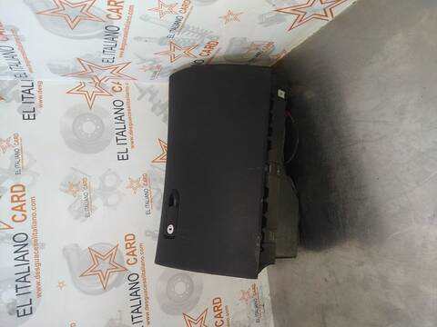 Guantera Mercedes Clase C 160 C 220 T CDI BLUETEC 205.204) 170CV 125KW FAMILIAR