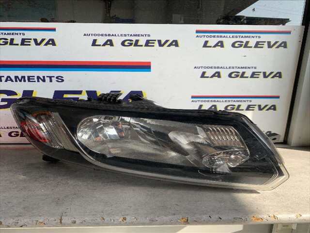 Faro Derecho Dacia Logan 1.5 DCI 90CV