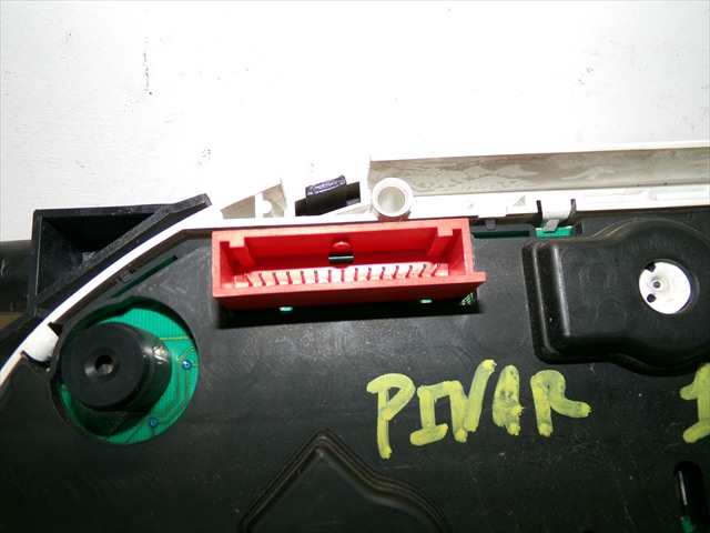 Foto 3ª: Cuadro de Instrumentos Renault Laguna 1.6 G MODELO 2,2001-2007 [K4MD7] (2001)