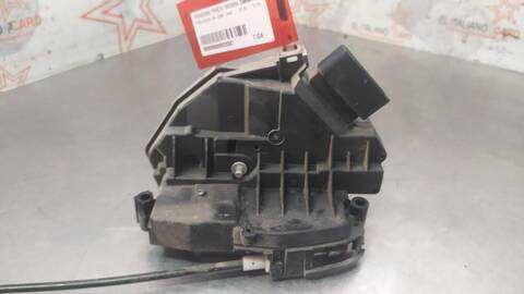 Foto 2ª: Cerradura Puerta Trasera Derecha Ford Focus TREND 116CV 85KW [T1DA] (2014)