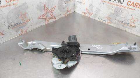 Elevalunas Manual Trasero Izquierdo Dacia Duster ACCESS 115CV 84KW