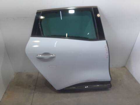 Puerta Trasera Derecha Renault Scenic 1.3 TCE 140 140CV 103KW GRAND IV R9_)