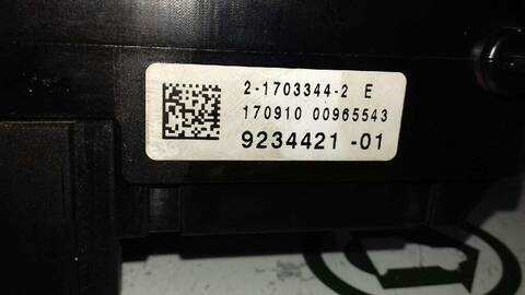 Foto 2ª: Caja Reles Fusibles Bmw Serie 5 518 530D 245CV 180KW [N57D30A] (2010)