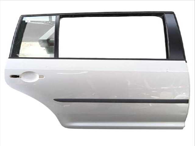 Puerta Trasera Derecha Volkswagen Touran 1.6 TDI