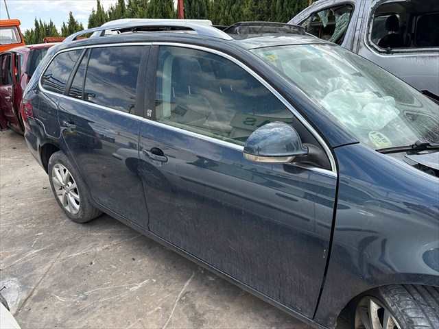 Puerta Trasera Derecha Volkswagen Golf 2.0 TDI Variant