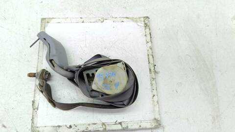 Cinturón Trasero Izquierdo Toyota Land Cruiser TD VX 5-PTAS.) KZJ95) 125CV 92KW