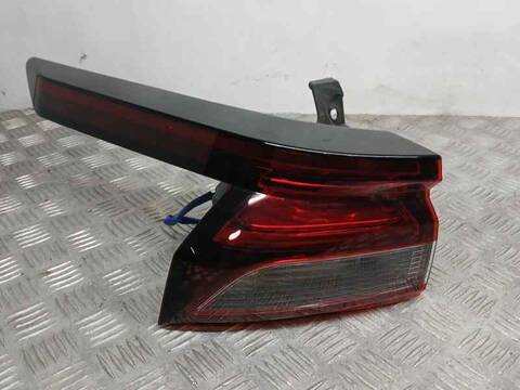 Piloto Trasero Izquierdo Nissan Qashqai ACENTA 158CV 116KW