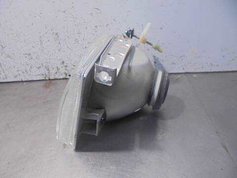 Foto 4ª: Faro Izquierdo Ford Orion 69CV 51KW (1983)