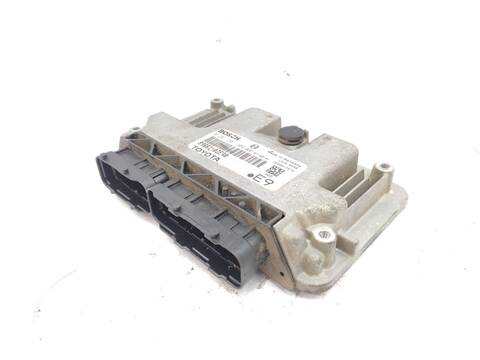 Centralita Motor ECU Toyota Auris 1.4 ZZE150_) 97CV 71KW
