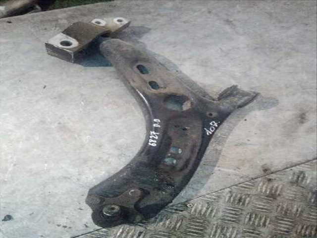 Brazo Suspension Delantero Derecho Volkswagen Golf ADVANCE 105CV 77KW