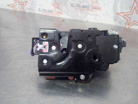 Foto 2ª: Cerradura Puerta Trasera Derecha Volkswagen Golf BERLINA 90CV 66KW (1997)