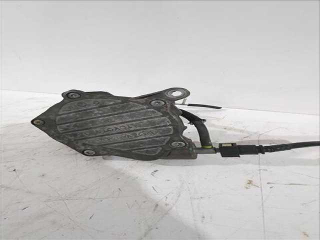 Foto 3ª: Depresor Freno Bomba Vacio Toyota Corolla 2.2 D-4D AUR10_) 177CV [2AD-FHV] (2004)